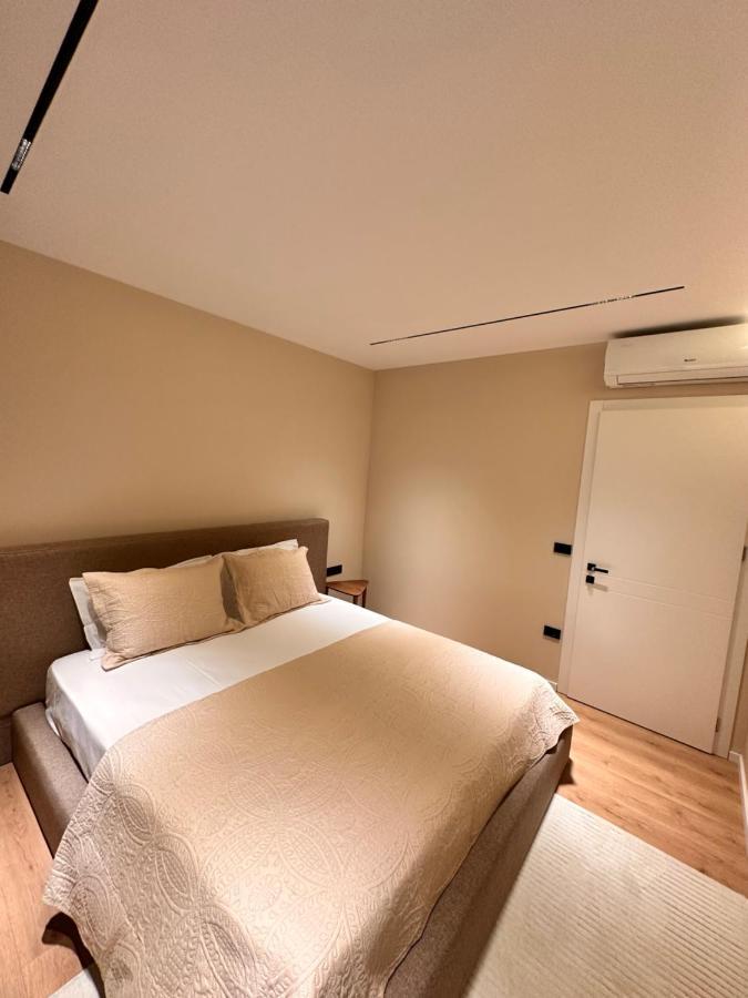 Aia Suites & Apartments Tirana Exterior foto